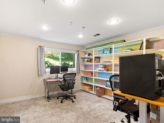 4304 ANDES DR, Fairfax, VA 22030