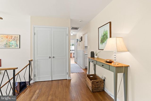 4304 ANDES DR, Fairfax, VA 22030