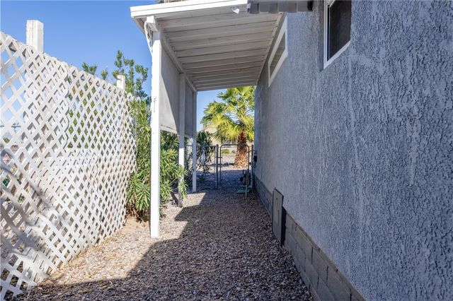 1608 E Gran Circulo, Fort Mohave, AZ 86426