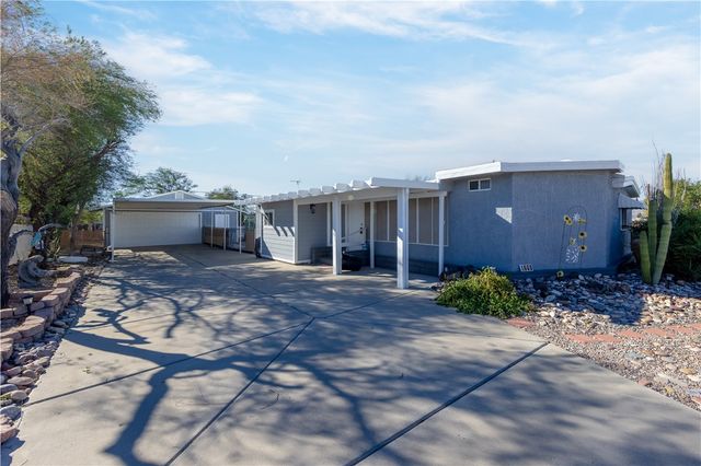 1608 E Gran Circulo, Fort Mohave, AZ 86426