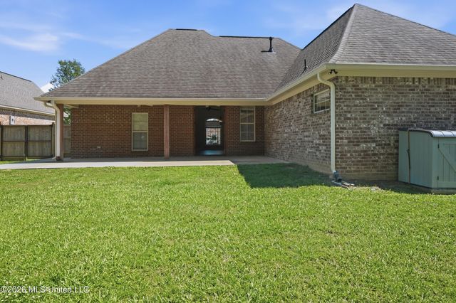 118 Sweetbriar Circle, Canton, MS 39046