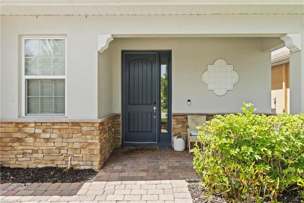 3861 King Williams ST, FORT MYERS, FL 33916 — photo 4