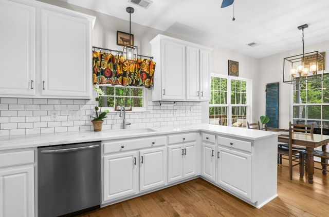 1007 Steelechase Lane, Hanahan, SC 29410