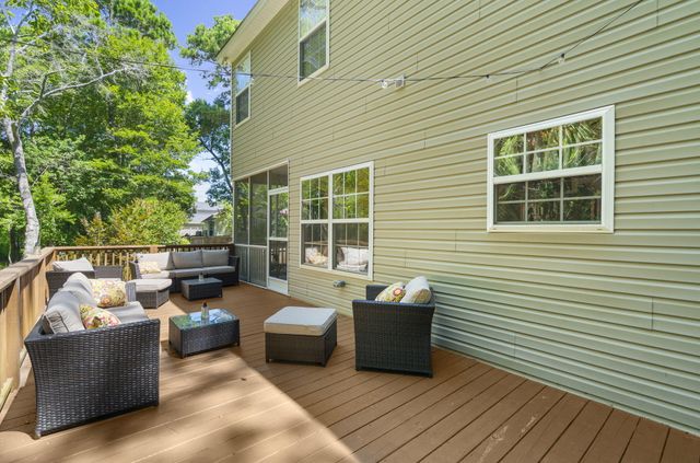 1007 Steelechase Lane, Hanahan, SC 29410