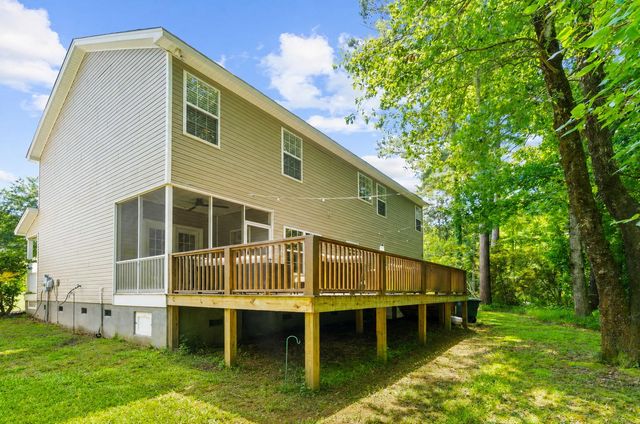 1007 Steelechase Lane, Hanahan, SC 29410