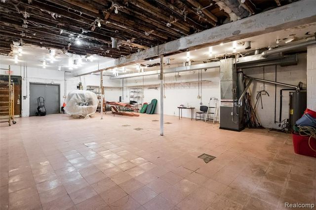 2200 Vermont Street, Detroit, MI 48216