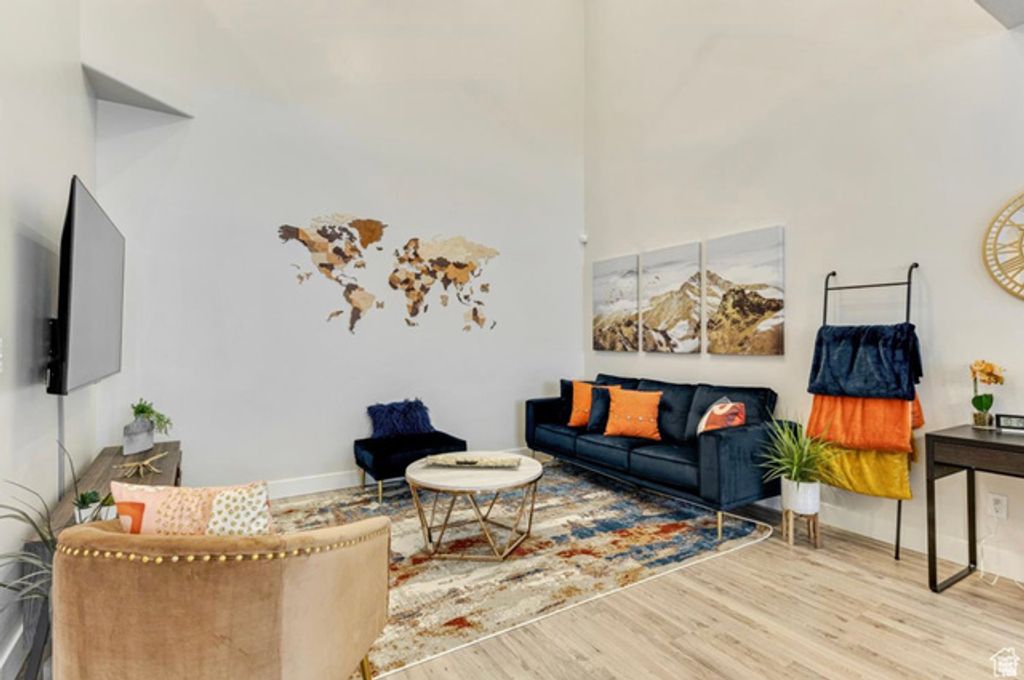 Image 12 of property listing at 2019 N 3930 W, Lehi, UT 84043