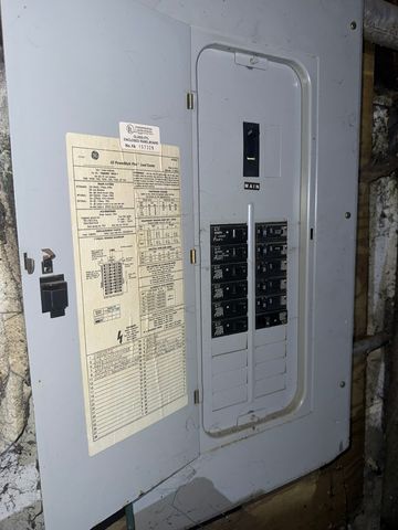 445 155th Place, Calumet City, IL 60409