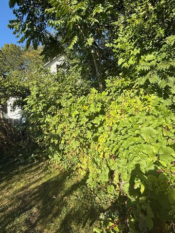 445 155th Place, Calumet City, IL 60409