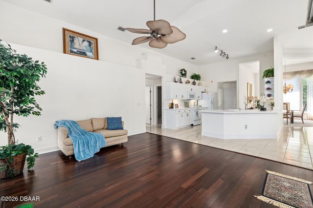 43 Gale Lane, Ormond Beach, FL 32174