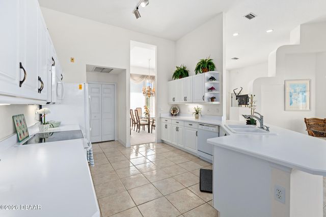 43 Gale Lane, Ormond Beach, FL 32174