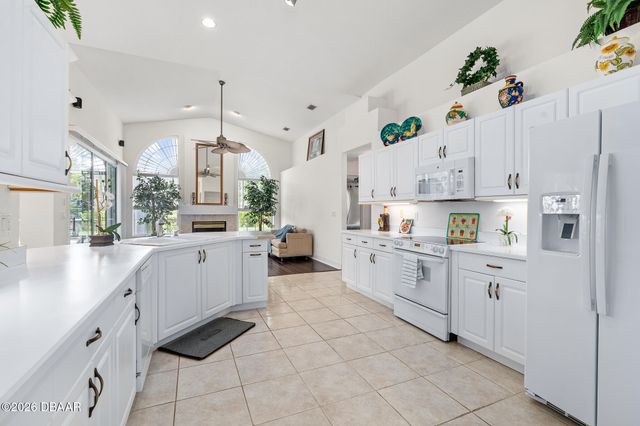 43 Gale Lane, Ormond Beach, FL 32174