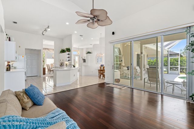 43 Gale Lane, Ormond Beach, FL 32174