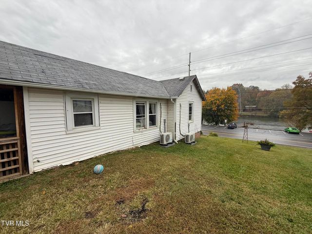 2228 Netherland Inn Road, Kingsport, TN 37660