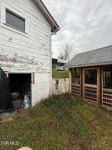 2228 Netherland Inn Road, Kingsport, TN 37660