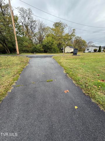 2228 Netherland Inn Road, Kingsport, TN 37660