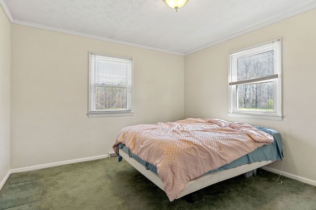 1260 Coconut Ridge Rd, Smithville, TN 37166