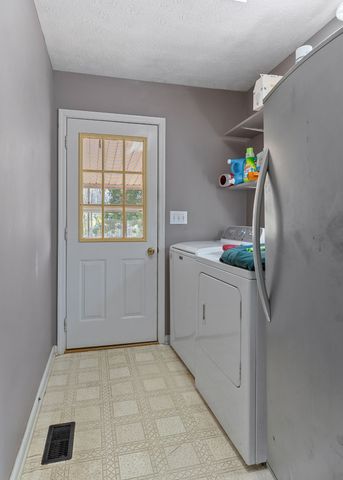 1260 Coconut Ridge Rd, Smithville, TN 37166