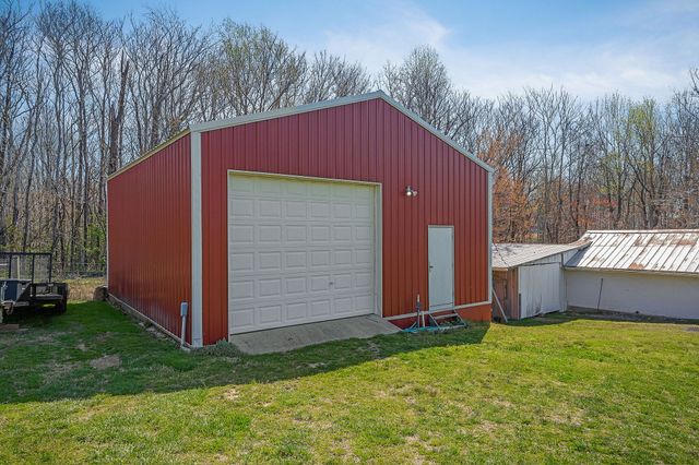 1260 Coconut Ridge Rd, Smithville, TN 37166