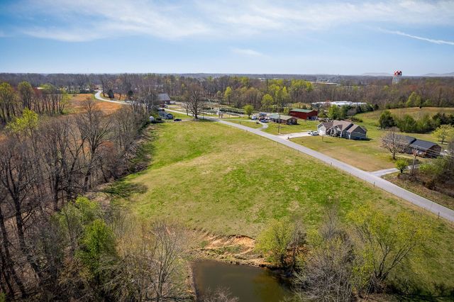 1260 Coconut Ridge Rd, Smithville, TN 37166