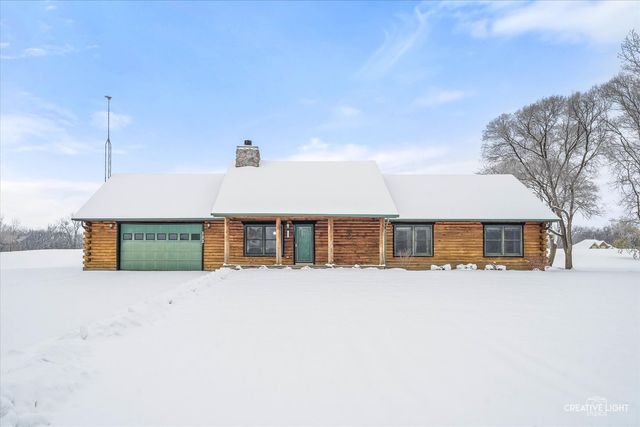 122 Belle Rive Drive, Millington, IL 60537