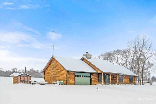 122 Belle Rive Drive, Millington, IL 60537