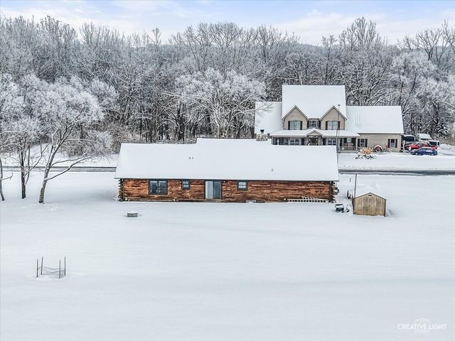 122 Belle Rive Drive, Millington, IL 60537