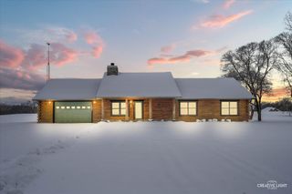 122 Belle Rive Drive, Millington, IL 60537