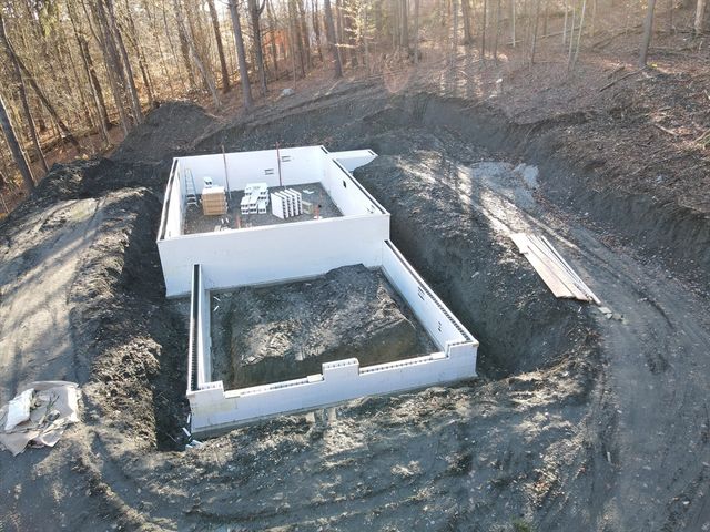 56 Brattleboro Rd, Bernardston, MA 01337