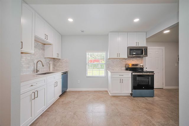 52 Penway Street, Houston, TX 77022