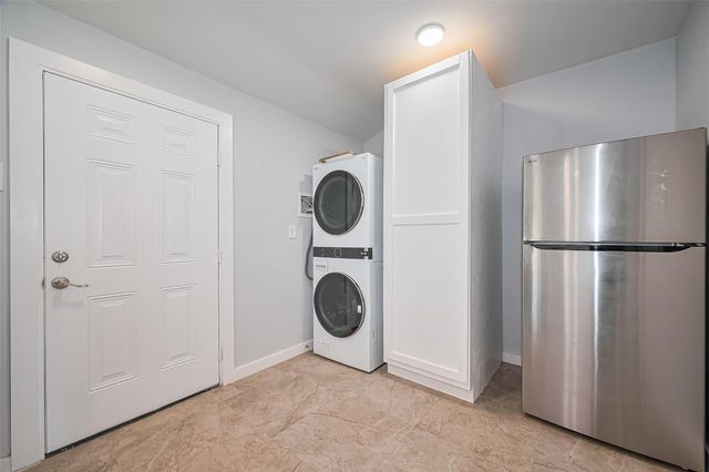 52 Penway Street, Houston, TX 77022
