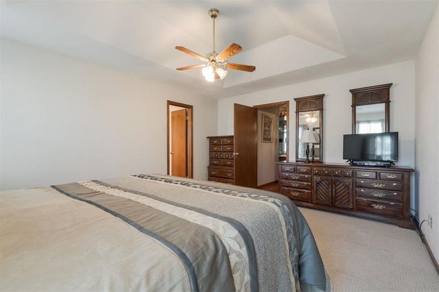 10021 Dover Drive, Yukon, OK 73099