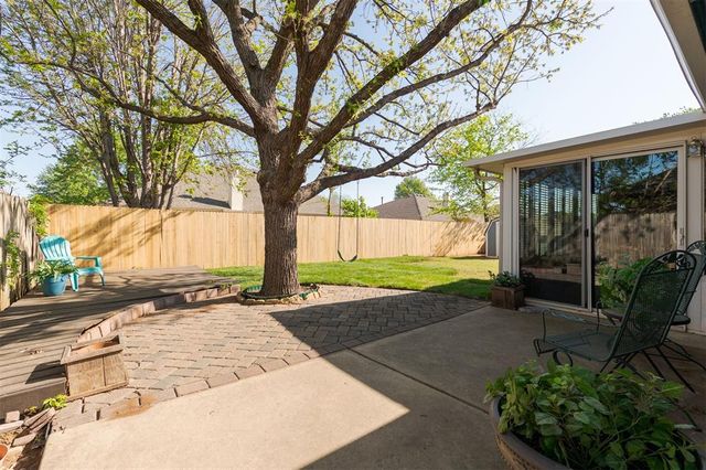 10021 Dover Drive, Yukon, OK 73099