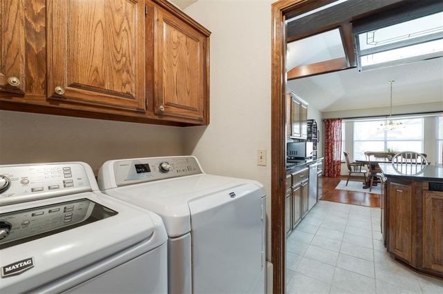 10021 Dover Drive, Yukon, OK 73099