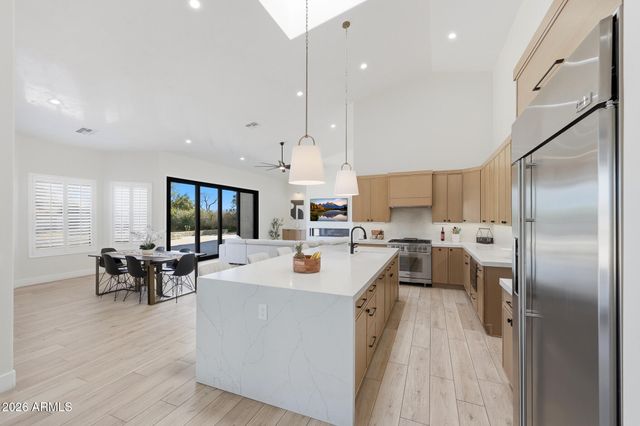 5347 N 106TH Avenue, Glendale, AZ 85307