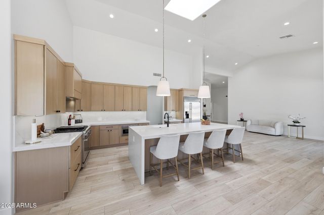 5347 N 106TH Avenue, Glendale, AZ 85307