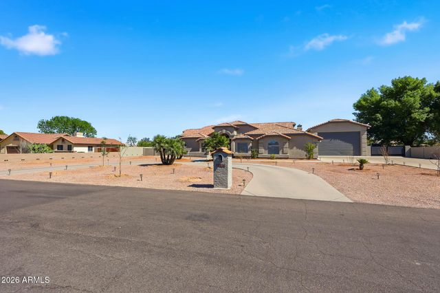 5347 N 106TH Avenue, Glendale, AZ 85307