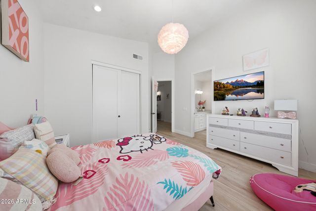 5347 N 106TH Avenue, Glendale, AZ 85307