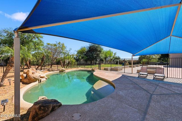 5347 N 106TH Avenue, Glendale, AZ 85307