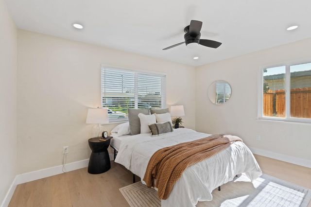 5900 69th St, Sacramento, CA 95824