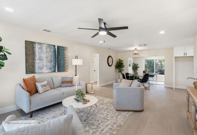 5900 69th St, Sacramento, CA 95824