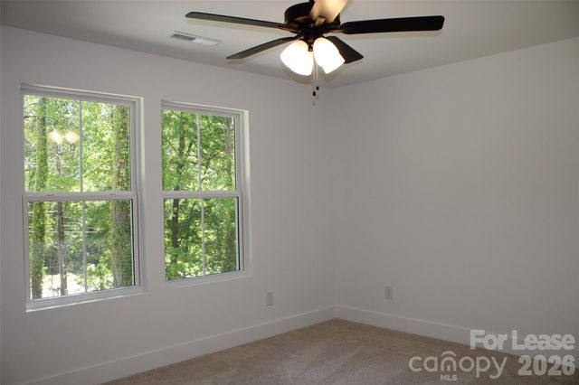 562 W Park Avenue A, Mooresville, NC 28115