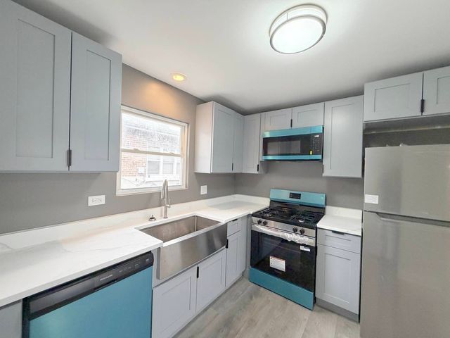 11361 S Racine Avenue, Chicago, IL 60643