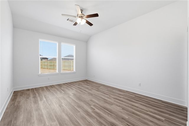 446 W Taverner Xing, Farmington, AR 72730