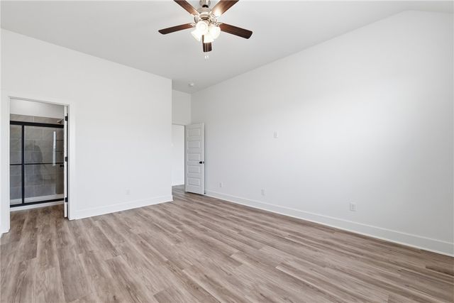 446 W Taverner Xing, Farmington, AR 72730