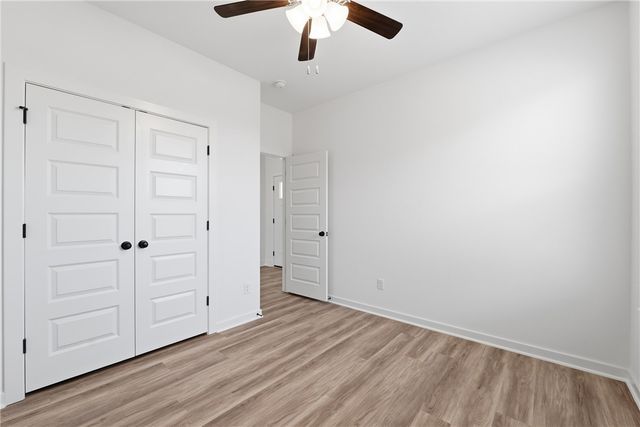 446 W Taverner Xing, Farmington, AR 72730