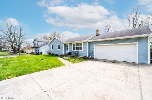1267 Shields Road, Youngstown, OH 44511