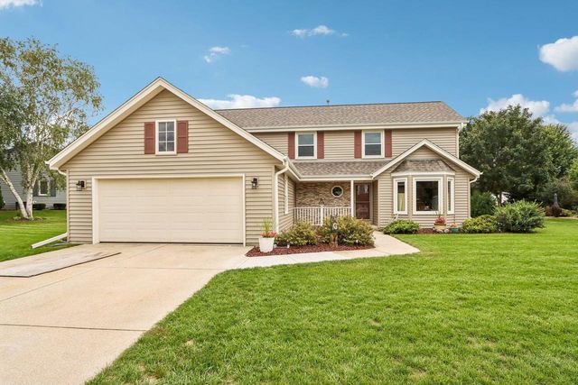 N103W17395 Whitetail RUN, Germantown, WI 53022