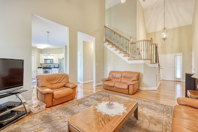 130 Darmondale Drive, Moore, SC 29369