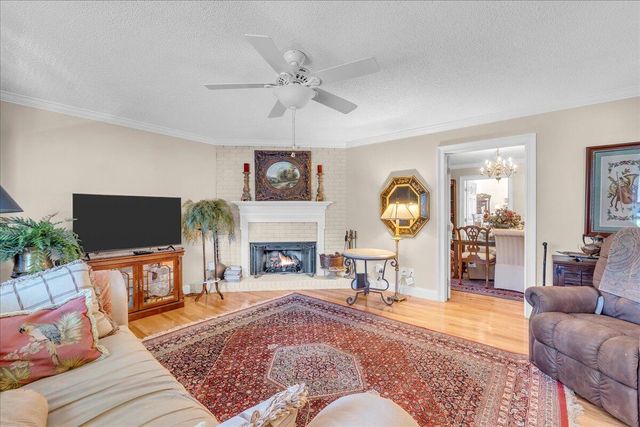 826 Oak Lawn Drive, Jasper, TN 37347